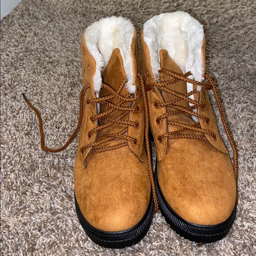 Boots - Picture 2 of 4
